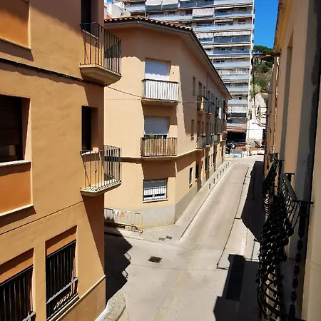 La Llar De La Kim, Bonita Casa A 150m Del Mar Y 40km De Barcelona * Arenys de Mar