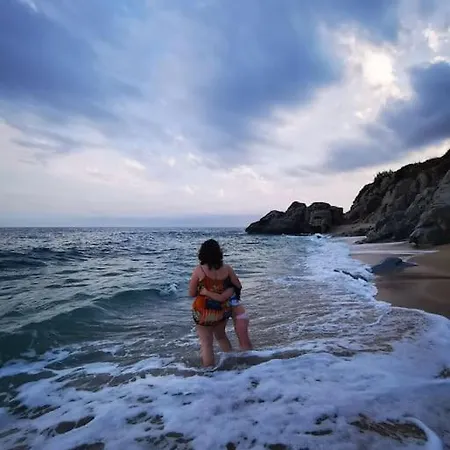 La Llar De La Kim, Bonita Casa A 150m Del Mar Y 40km De Barcelona Holiday home *
