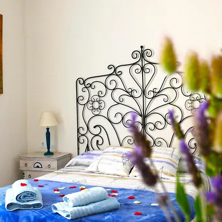 La Llar De La Kim, Bonita Casa A 150m Del Mar Y 40km De Barcelona * Arenys de Mar